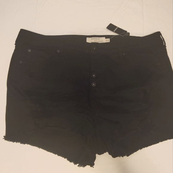 Brand new Torrid denim cut off shorts. - Picture 1 of 2
